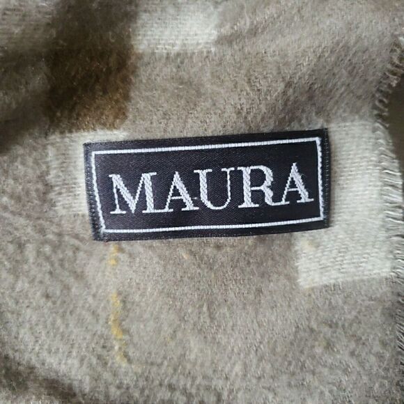 Women's Wrap Ponco Shawl Sweater Tan Aztec Tribal Boho Fringe Oversize No sleeve - Picture 8 of 9